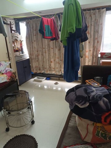 Team Area in 2 BHK Apartment at Best Complex Andheri West, Andheri West – for Rent