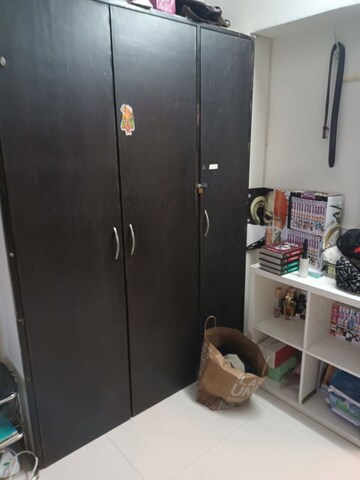 Furnished Amenities in 2 BHK Apartment at Best Complex Andheri West, Andheri West – for Rent