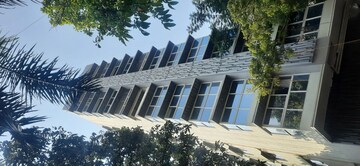 3 BHK Apartment For Sale in Khar West