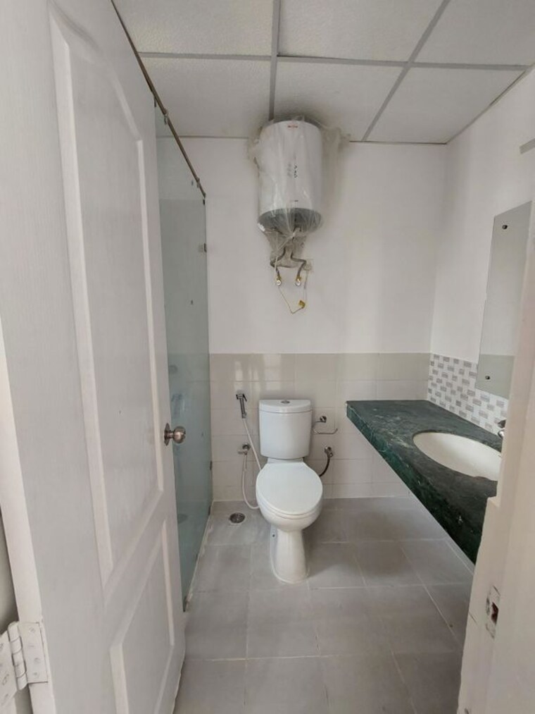 Bathroom, ansal-api-celebrity-greens 3 Bedroom 2015 Sq.Ft. Apartment In Ashiyana Lucknow 9729349