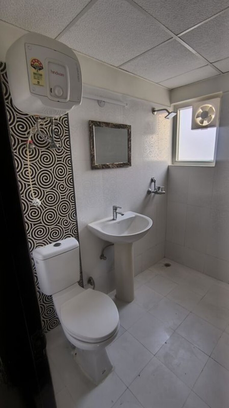 Bathroom, paramount-floraville 2 Bedroom 1045 Sq.Ft. Apartment In Sector 137 Noida 9729346
