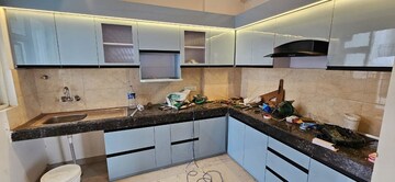 Kitchen in 3 BHK Apartment at Omaxe Waterscapes, Gomti Nagar – for Rent