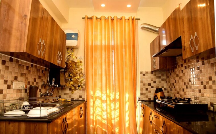 Kitchen, ansal-api-celebrity-gardens 3 Bedroom 2218 Sq.Ft. Apartment In Sushant Golf City Lucknow 9729364