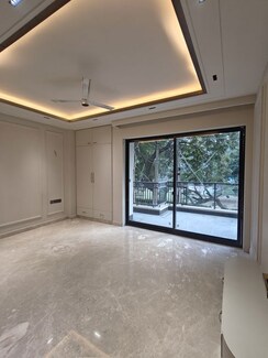 3 BHK + Pooja Room,Servant Room,Study Room,Extra Room Apartment For Sale in Greater Kailash I