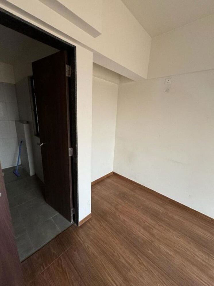 Room, gera-adara 2 Bedroom 700 Sq.Ft. Apartment In Hinjewadi Pune 9729372