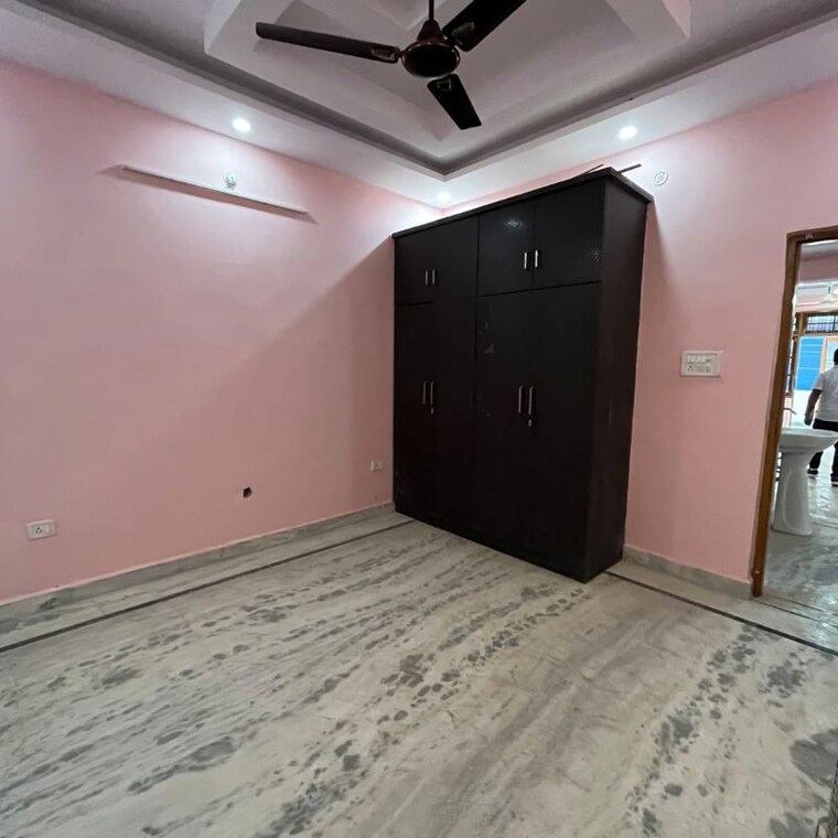 Bedroom, gomti nagar Pg For Girls In Gomti Nagar 9729380
