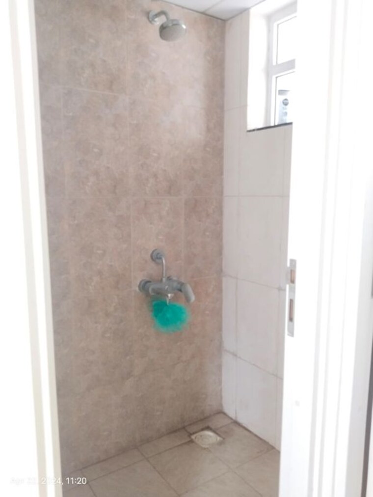 Bathroom, pride-signum 2 Bedroom 850 Sq.Ft. Apartment In Wakad Pune 9729387