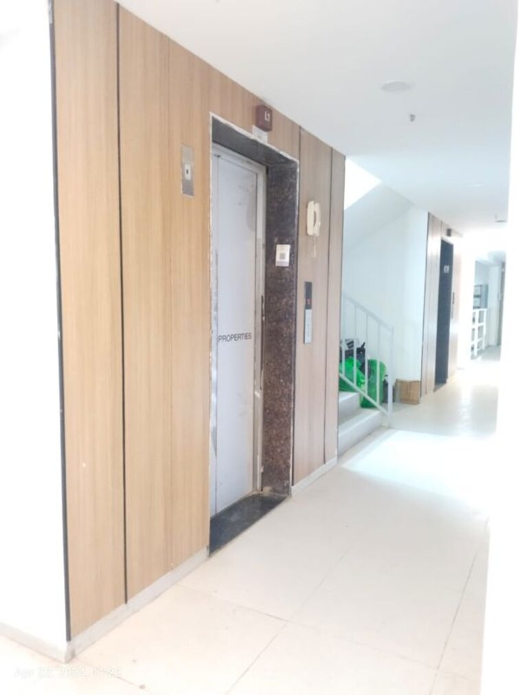 Room, pride-signum 2 Bedroom 850 Sq.Ft. Apartment In Wakad Pune 9729387