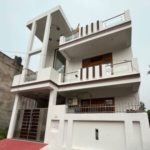  Pg For Rent in Gomti Nagar