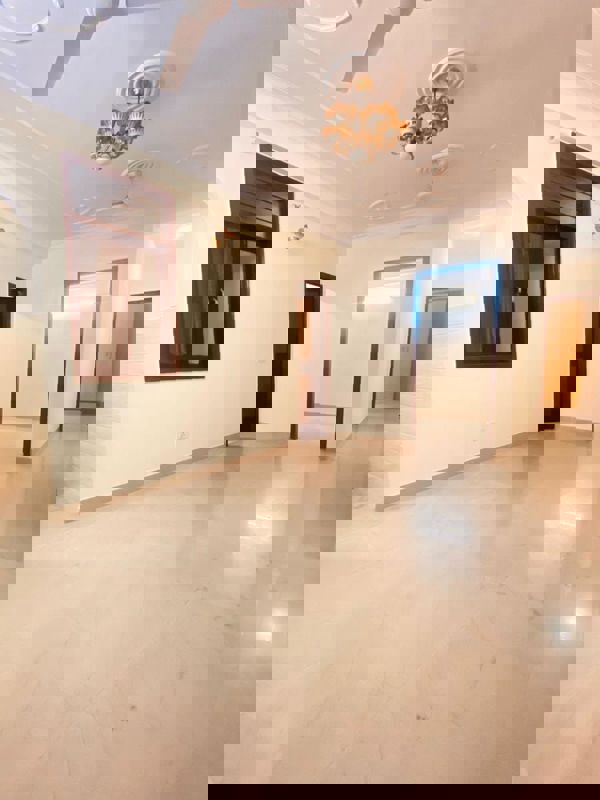 2 BHK + Servant Room Builder Floor For Rent in Panchsheel Vihar 