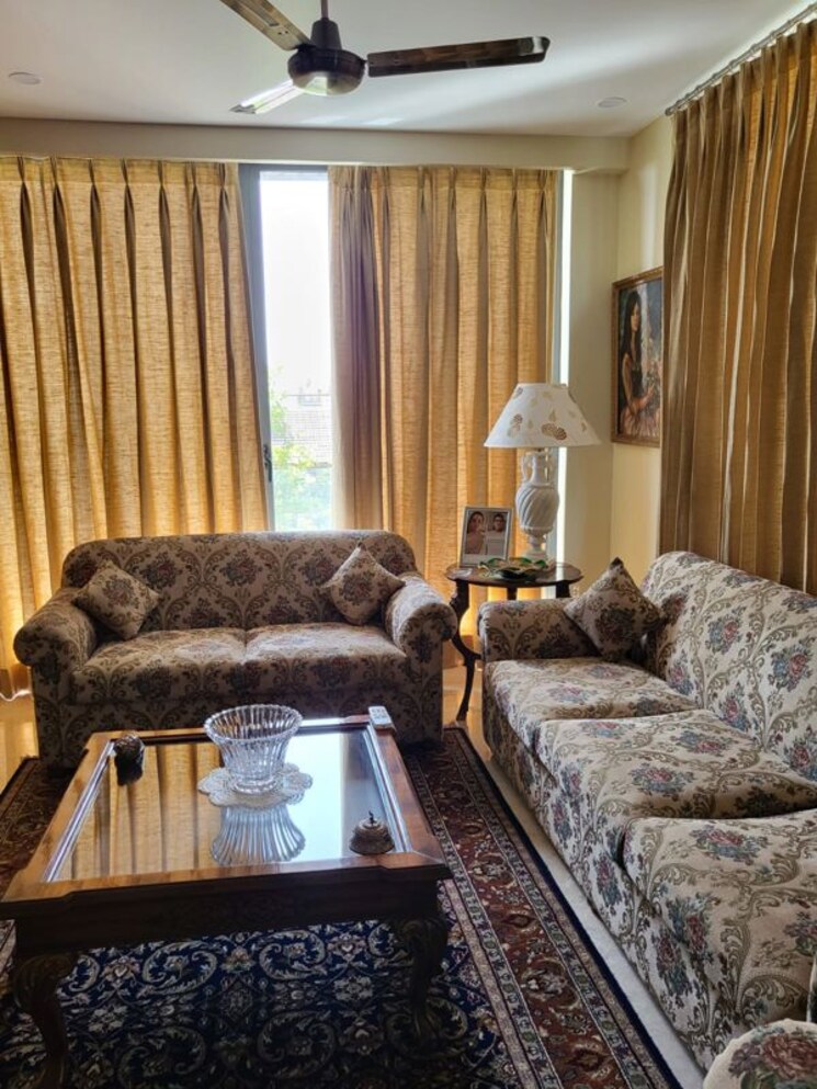 Bedroom, green-wood-city 3 Bedroom 300 Sq.Ft. Builder Floor In Sector 45 Gurgaon 9729425