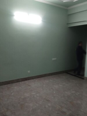 Room in 4 BHK Independent House at Gomti Nagar – for Rent