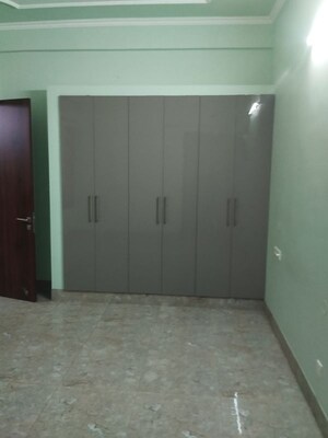 Room in 4 BHK Independent House at Gomti Nagar – for Rent