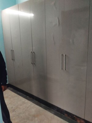 Room in 4 BHK Independent House at Gomti Nagar – for Rent