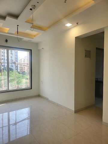 1 BHK Apartment For Rent in Kalpataru The Sunrise, Kolshet Road