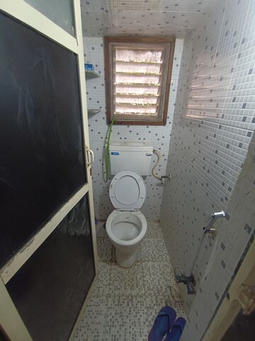 Bathroom in 1 BHK Apartment at Haridwar Apartments, Evershine Nagar – for Rent