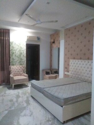 Bedroom in 3 BHK Builder Floor at East Patel Nagar – for Rent