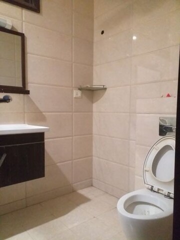 Bathroom in 3 BHK Builder Floor at East Patel Nagar – for Rent