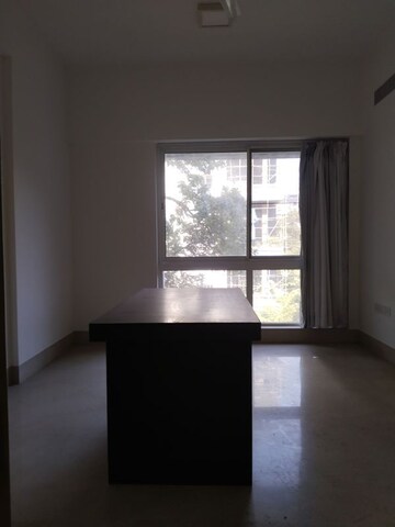 Room in 2 BHK Apartment at Purple Cloud 9, Nibm Annexe – for Rent