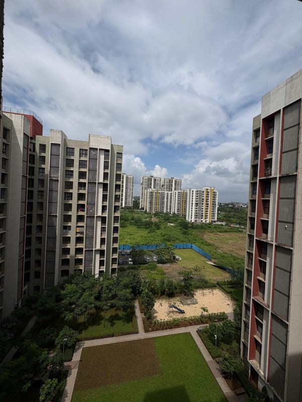 2 BHK + Pooja Room 553 Sq.Ft. Apartment in Lodha Palava Florea A To D