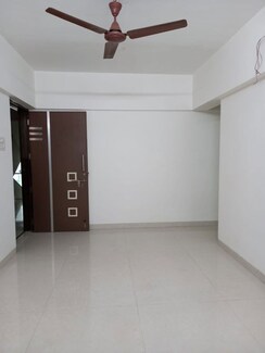 1 BHK Apartment For Rent in Rajhans Society