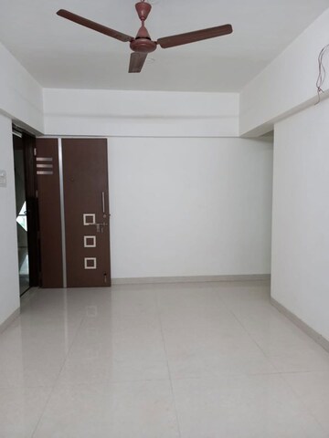 1 BHK Apartment For Rent in Rajhans Society, Goregaon East