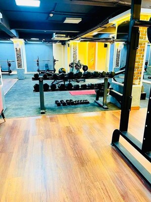 Gym in 4 BHK Apartment at Ratan Galaxy, Vrindavan Yojna – for Sale