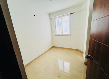 Study Room in 4 BHK Apartment at Ratan Galaxy, Vrindavan Yojna – for Sale