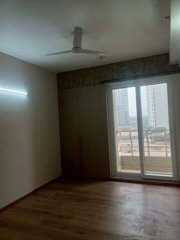 Room in 3 BHK Apartment at The 3C Lotus Panache, Sector 110 – for Rent