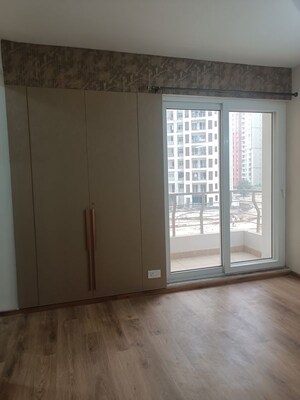 Room in 3 BHK Apartment at The 3C Lotus Panache, Sector 110 – for Rent