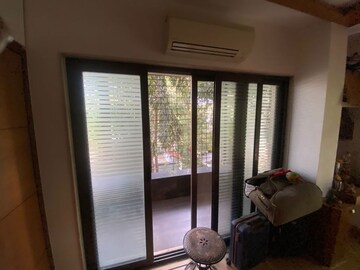 Room in 3 BHK Apartment at Yash Apartments Model Colony, Model Colony – for Rent