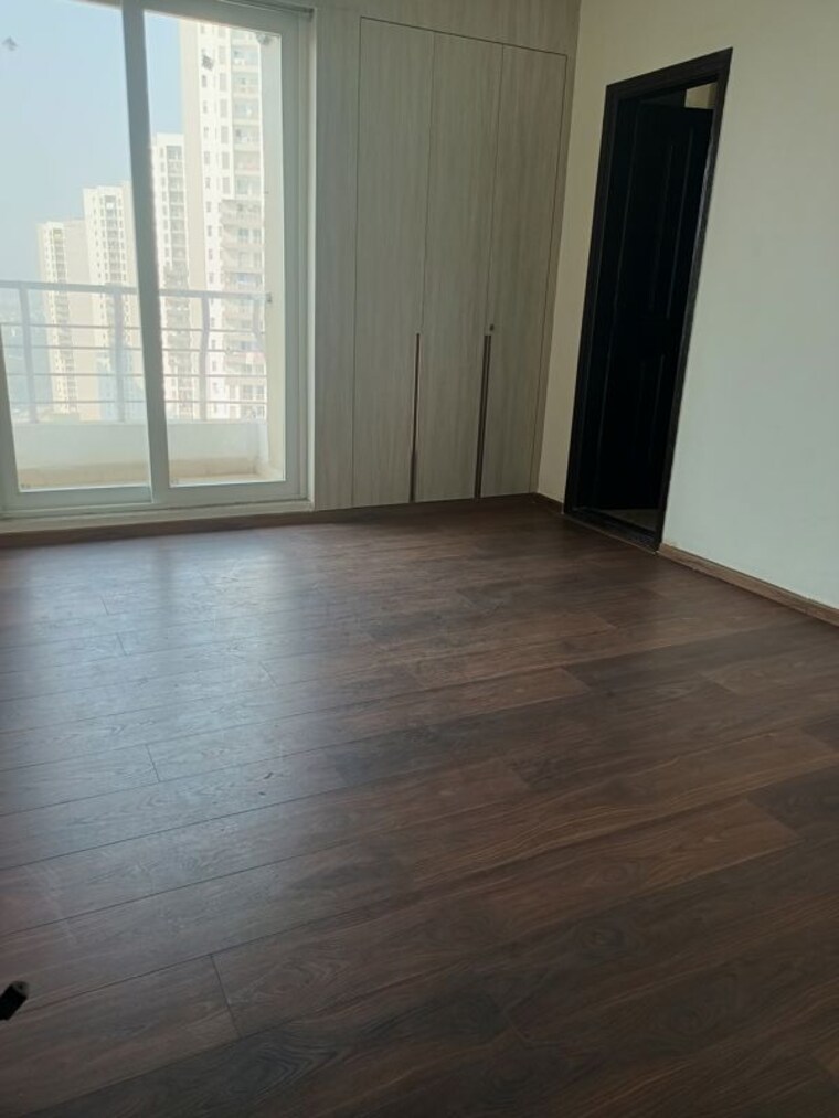 Room, lotus-panache 2.5 Bedroom 1437 Sq.Ft. Apartment In Sector 110 Noida 9729535