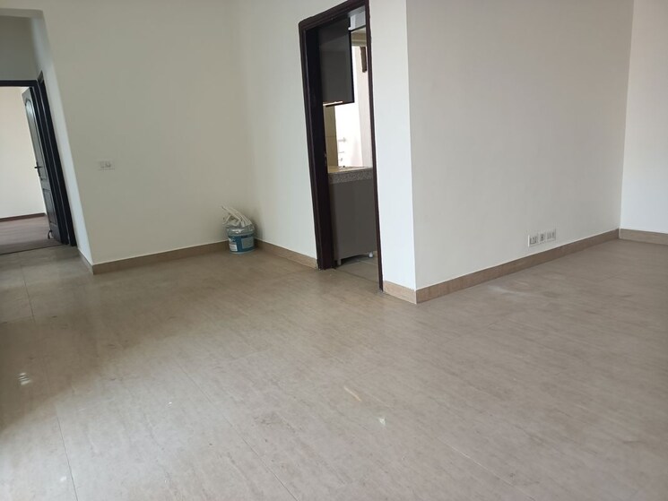 Room, lotus-panache 2.5 Bedroom 1437 Sq.Ft. Apartment In Sector 110 Noida 9729535