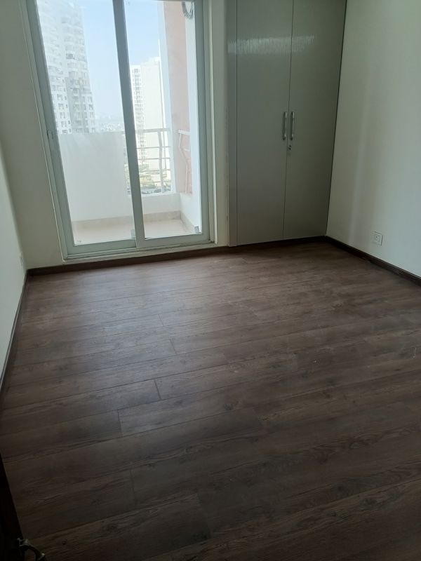 2.5 BHK + Pooja Room Apartment For Rent in Lotus Panache