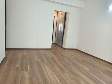 Room in 4 BHK Apartment at The 3C Lotus Panache, Sector 110 – for Rent