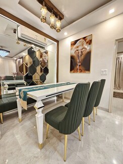3 BHK + Extra Room Apartment For Sale in Singla South City