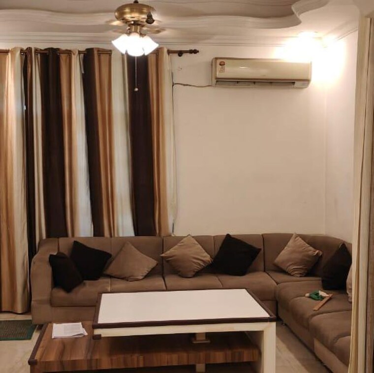 Bedroom, gomti nagar Pg For Girls In Gomti Nagar 9729557