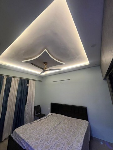 Furnished Amenities in 2 BHK Apartment at Suncity Avenue 76, Sector 76 – for Rent