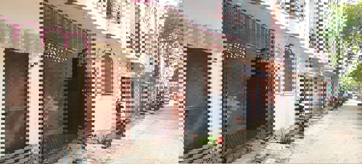 2 BHK + Basement Independent House For Rent in Gomti Nagar