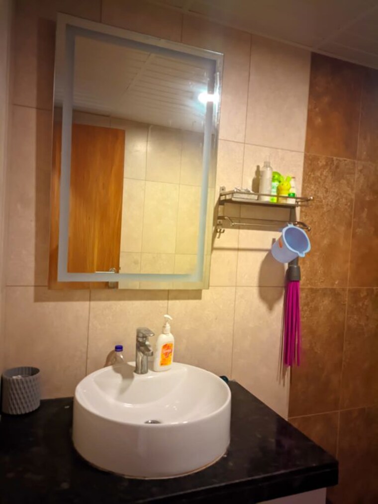 Bathroom, prestige-tranquil 3.5 Bedroom 2100 Sq.Ft. Apartment In Kokapet Hyderabad 9729572