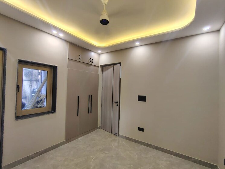 Room, alaknanda 3 Bedroom 1800 Sq.Ft. Apartment In Alaknanda Delhi 9729614