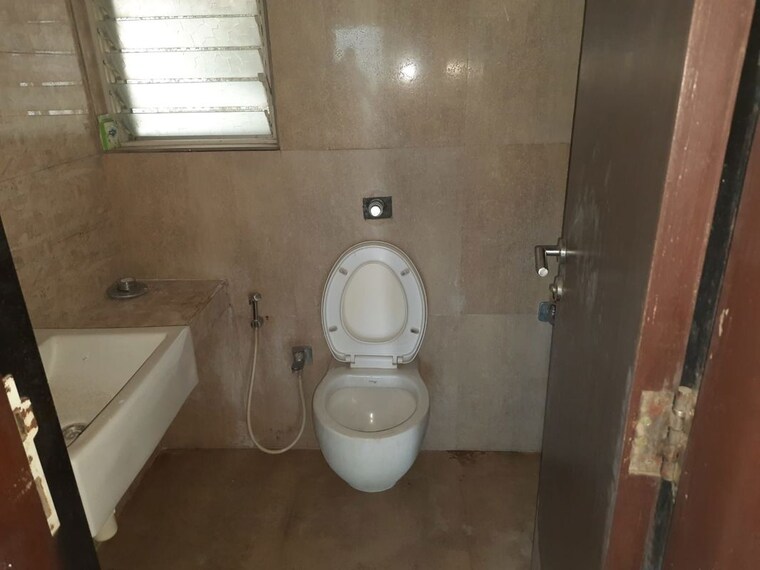 Bathroom, kabra-galaxy-star-3 3 Bedroom 1395 Sq.Ft. Apartment In Brahmand Thane 9729642