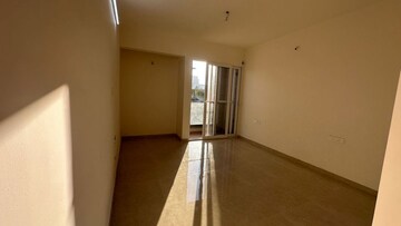 Room in 3 BHK Apartment at Eka Elitas, Kothrud – for Rent