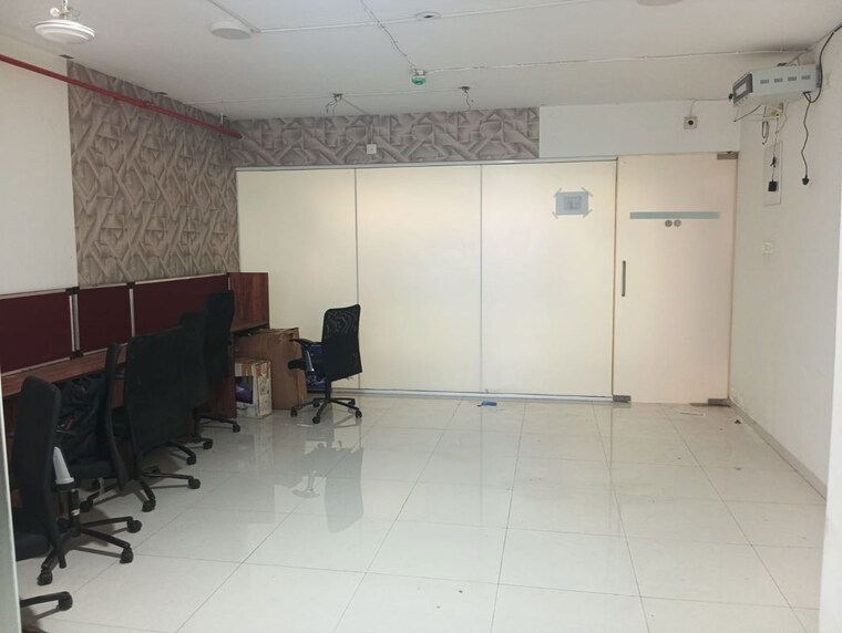 Team Area, saarrthi-stellar-spaces Commercial Office Space 360 Sq.Ft. In Kharadi Pune 9729653