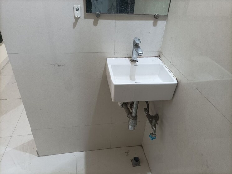 Bathroom, raunak-bliss 1 Bedroom 425 Sq.Ft. Apartment In Ghodbunder Road Thane 9729659