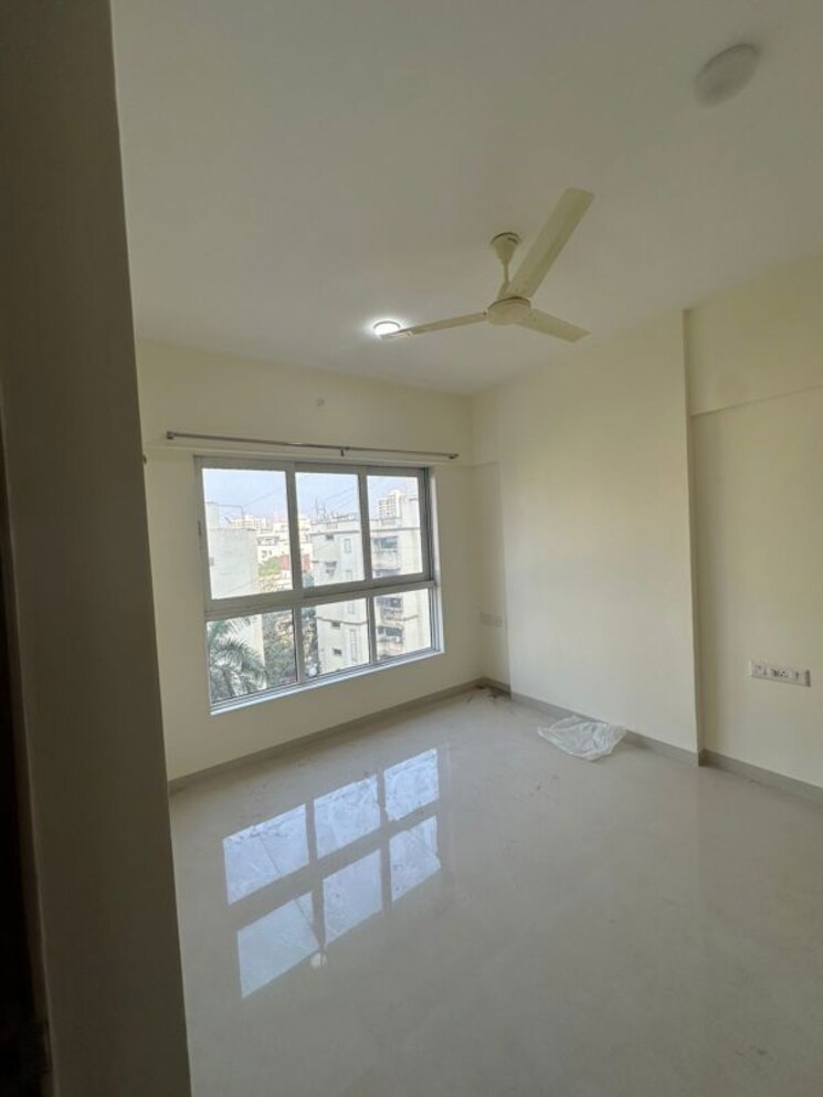 Room, veer-signature 1 Bedroom 500 Sq.Ft. Apartment In Andheri West Mumbai 9729663