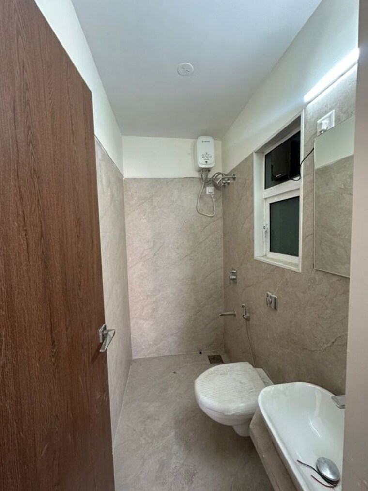 Bathroom, veer-signature 1 Bedroom 500 Sq.Ft. Apartment In Andheri West Mumbai 9729663