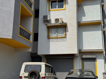  Shop – Exterior View View at Cunchelim - for Rent