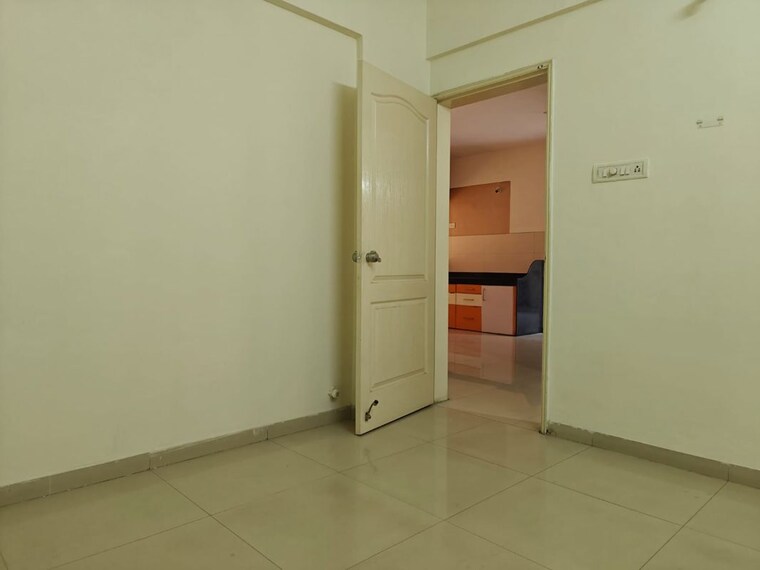 Room, pimple saudagar 2.5 Bedroom 1300 Sq.Ft. Apartment In Pimple Saudagar Pune 9729672