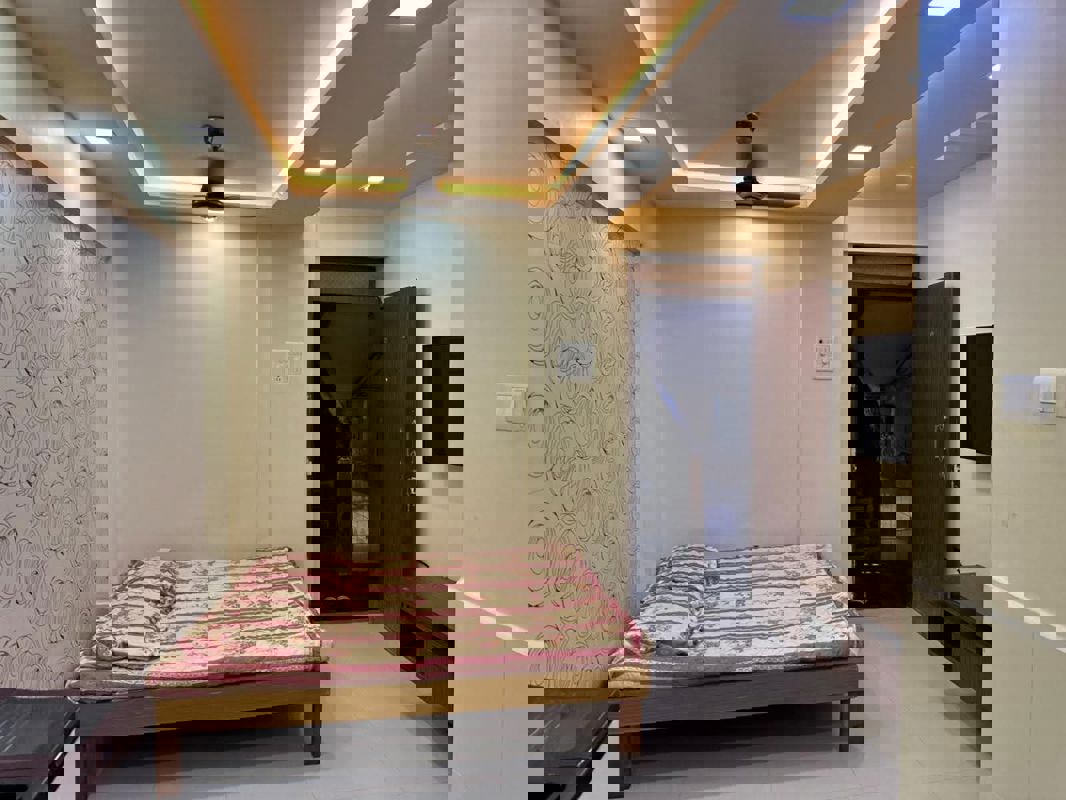 StudioApartment For Rent in On Request 